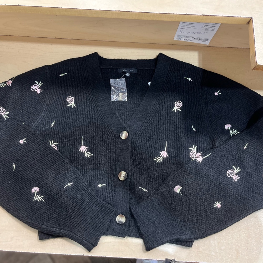 Flower sweater top